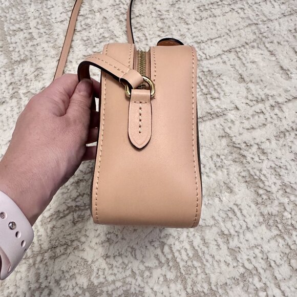 Louis Vuitton Santa Monica Camera Bag - Picture 6 of 9